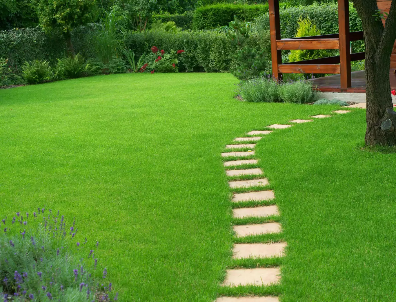 Jardinier paysagiste à Épernay – Entretien & jardinage Jardinier paysagiste à Épernay – Entretien & jardinage